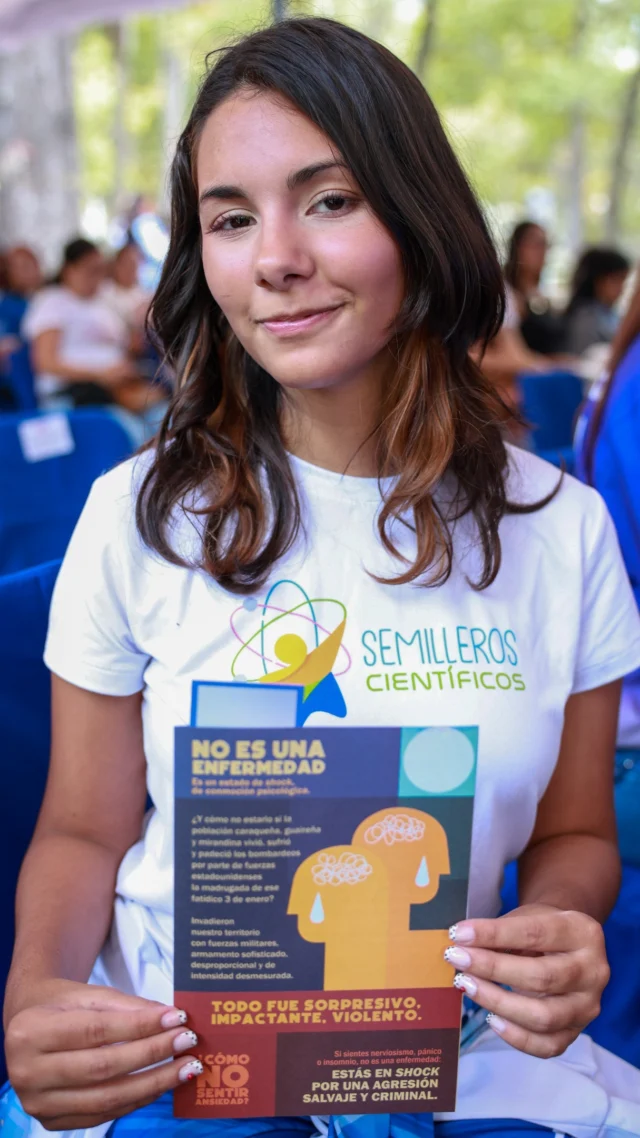 #EnVideo | La ministra del Poder Popular para Ciencia y Tecnología, Gabriela Jiménez Ramírez, participó en el foro Mujer, Vida y Ciencia ante la Agresión Imperialista, parte de la agenda del Movimiento de las Mujeres en las Ciencias y las Tecnologías, realizada en el parque Los Caobos.

Un encuentro histórico donde científicas, investigadoras y estudiantes aportan desde la ciencia para analizar la agresión imperial y garantizar el desarrollo de la Nación. 

"Acudir hoy a Caracas, encontrarnos aquí y debatir todo lo que significa la agresión imperial es una agenda también descolonial, despatriarcal y fundamental", expresó la ministra Gabriela Jiménez Ramírez. 

Desde la unidad y la esperanza, las mujeres científicas reafirman que la paz es el camino y un acto diario de soberanía.
