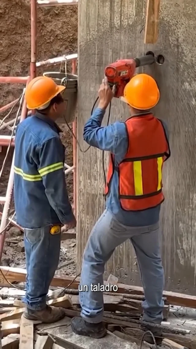 💯 Ciencia, técnica y compromiso son clave en la construcción de viviendas dignas en Venezuela.

🏠 En la Fundación Cenvih, este trabajo se realiza siguiendo la Norma COVENIN 345:1980 y aplicando tecnología de escaneo, análisis de compresión y restauración profesional.

Descubre más sobre estos procesos junto a la investigadora del Cenvih, Ely García.

👷‍♀️👷‍♂️ Seguimos fortaleciendo proyectos de alto impacto social con ciencia, tecnología e innovación.