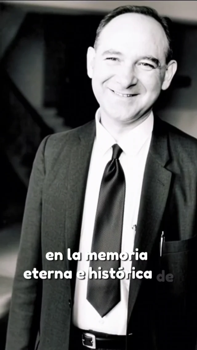 🇻🇪 Una ciencia para la paz, con identidad y soberanía, es parte del legado del Dr. Humberto Fernández-Morán, un hombre que elevó al más alto nivel la investigación para garantizar el bienestar de los pueblos y de los ecosistemas.

Hace un año, el presidente Nicolás Maduro ordenó que sus restos mortales descansarán en el Panteón Nacional, un acto que honra su memoria, vida y trayectoria.

A 27 años de su partida física, el pueblo venezolano reconoce el gran trabajo científico de Fernández – Morán, hombre de ciencia y patria, de amor e independencia.

✊🏽 ¡Honor y gloria!